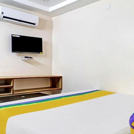 Itsy By Treebo - Vardhan Stay Inn Tirupati Exterior photo